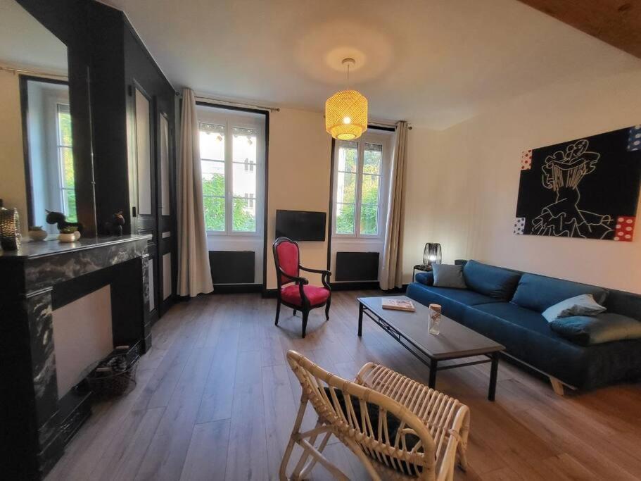O Bon'Endroit - Appartement Confort - Centre Ville Vienne  Ngoại thất bức ảnh